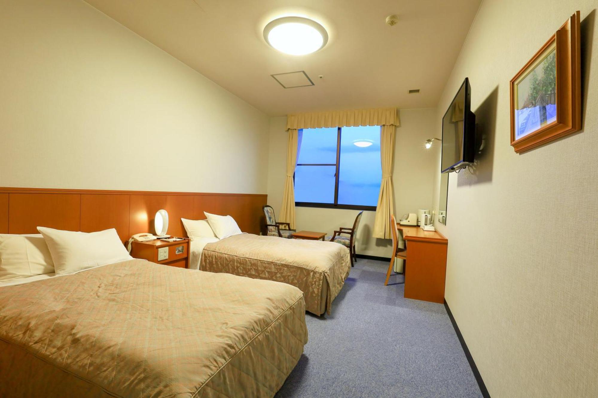 Hill Hotel Sunpia איגה מראה חיצוני תמונה